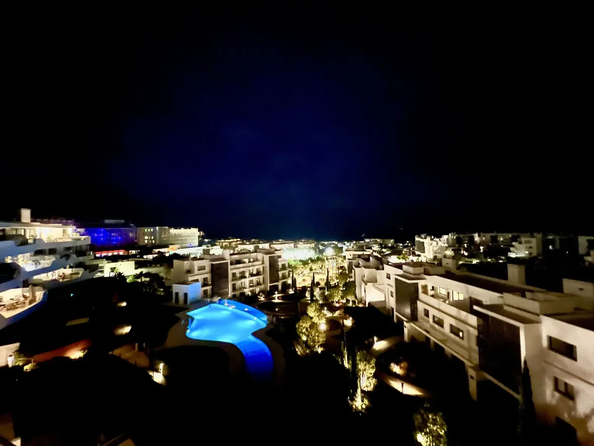 6a95280a-55d4-421b-8845-bd49205c804f