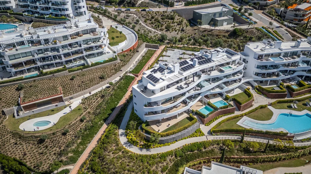 ff0b7bce-76a7-479a-a601-4f3549c4c552