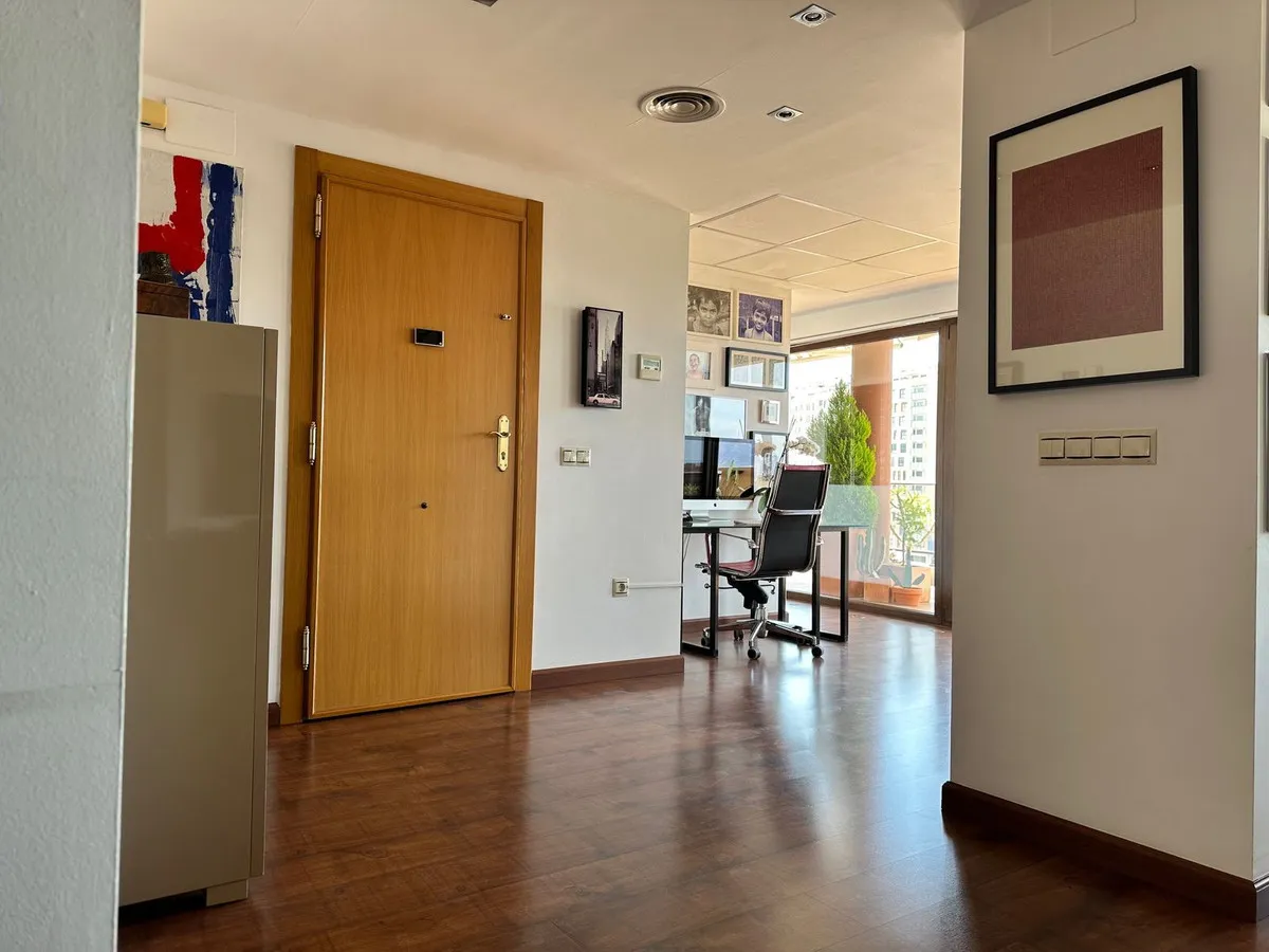 0df66e24-aa52-45f5-8469-a3a62c3d7837