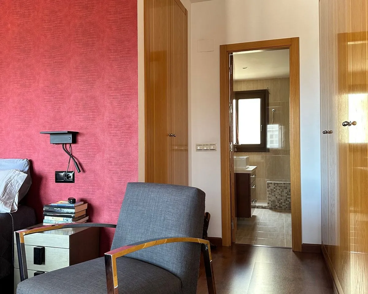 686d87ed-a4da-4076-a0ae-506970cf5d8f