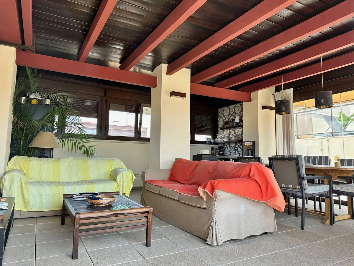 9c6c9441-636e-4cb4-b877-a30029406188