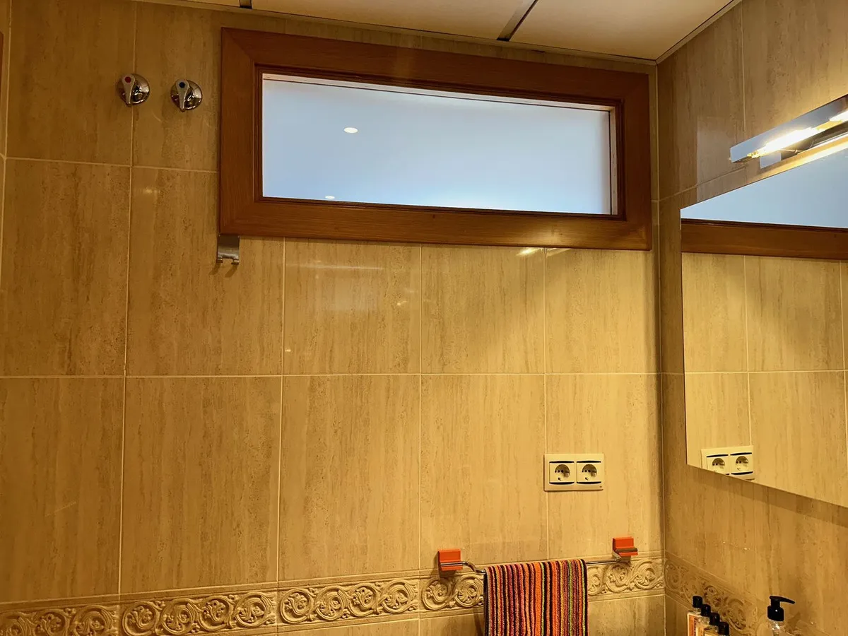 c262025e-406f-4c61-9e34-1c573adb219c