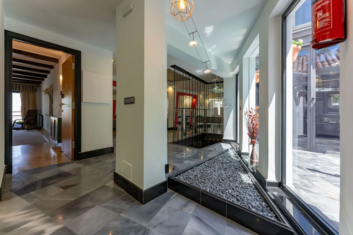 21737982-1ef0-4cbc-b729-4928971c231a