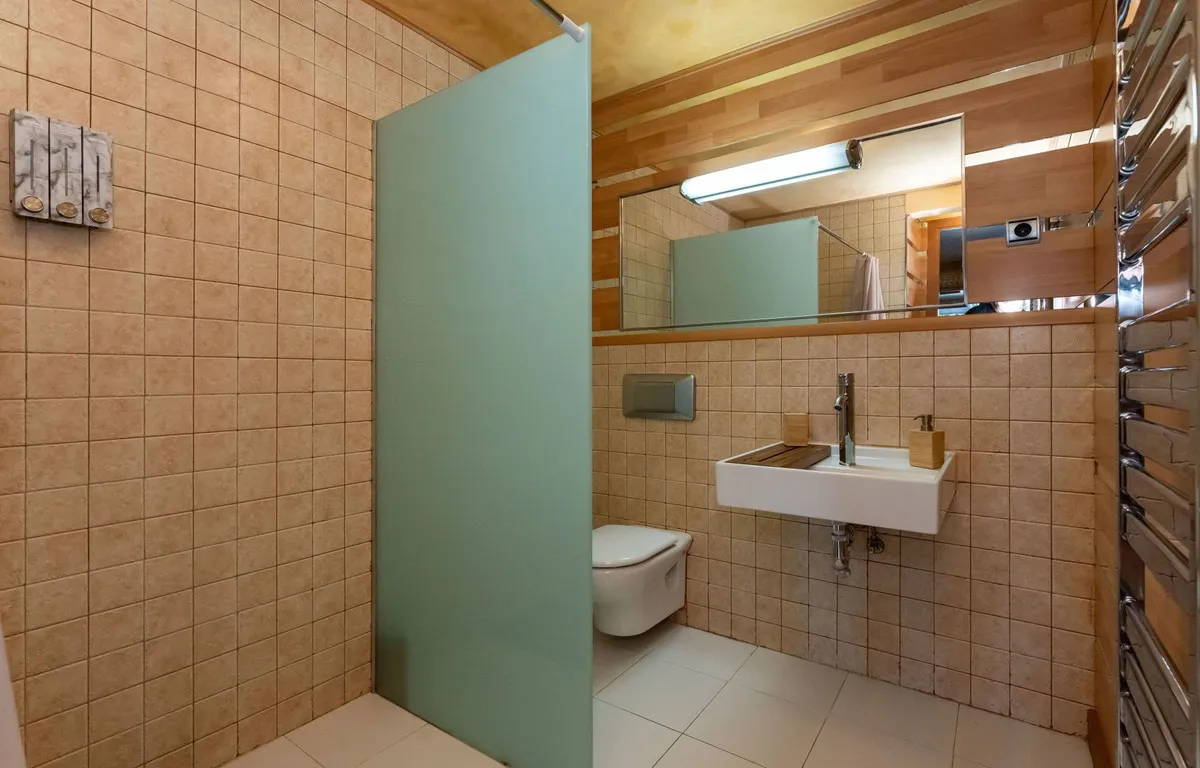 53a2e9e7-f7f5-417d-82b7-7927a2f65e29