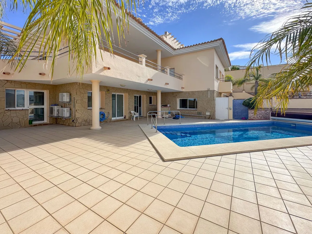 23eed894-0877-4c85-bba9-90923c903e8f