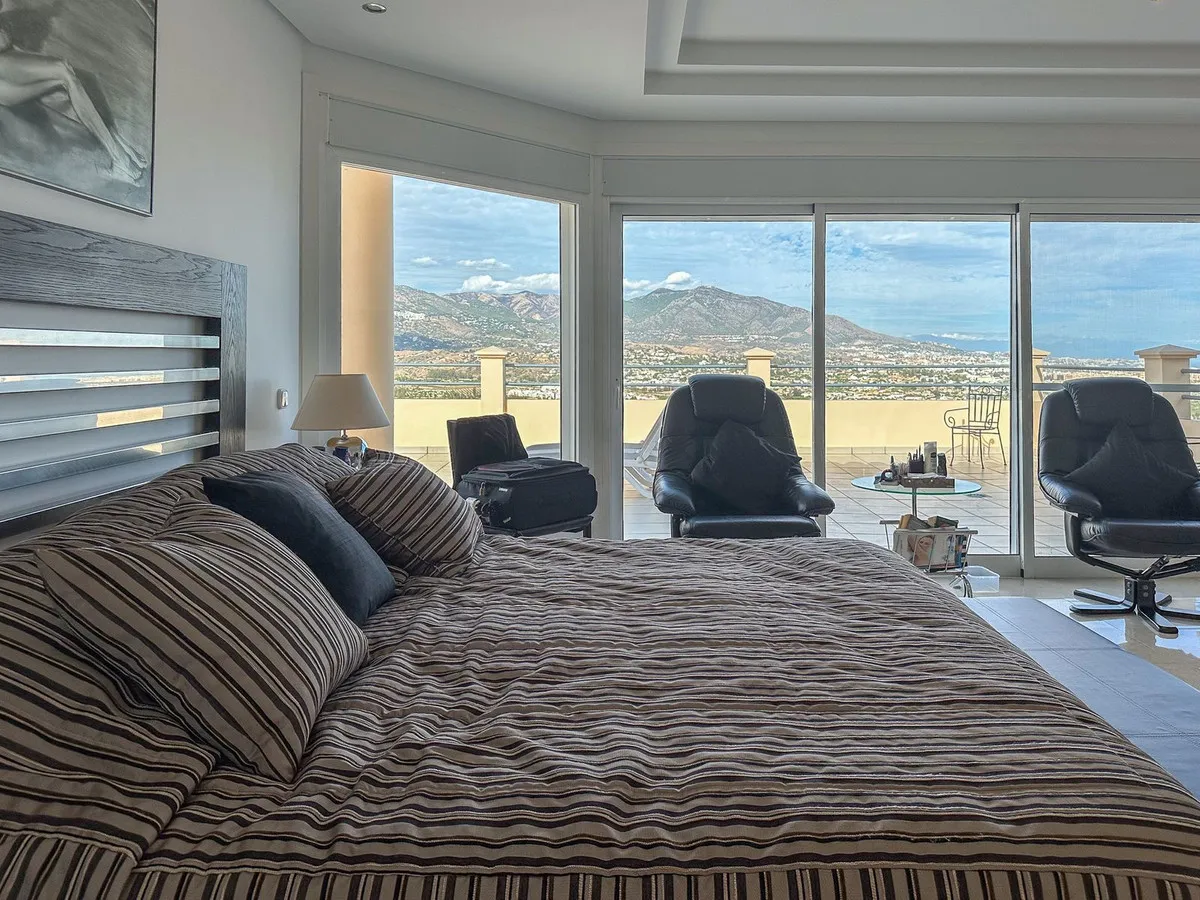 3ba5bfc2-8e61-4e6a-b312-0756fc7465e4