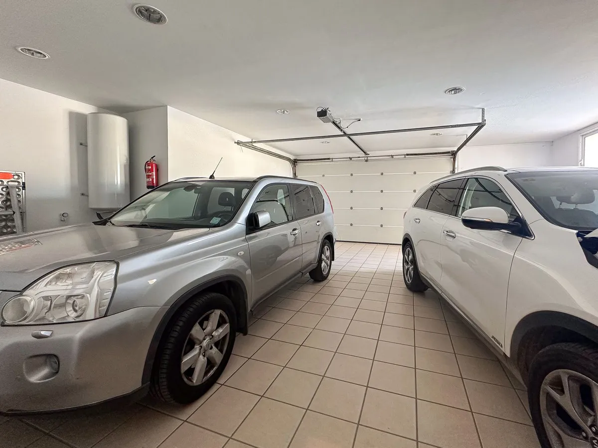 cff4b3c9-a0d4-4ced-924a-bfa1f3ebd7ee