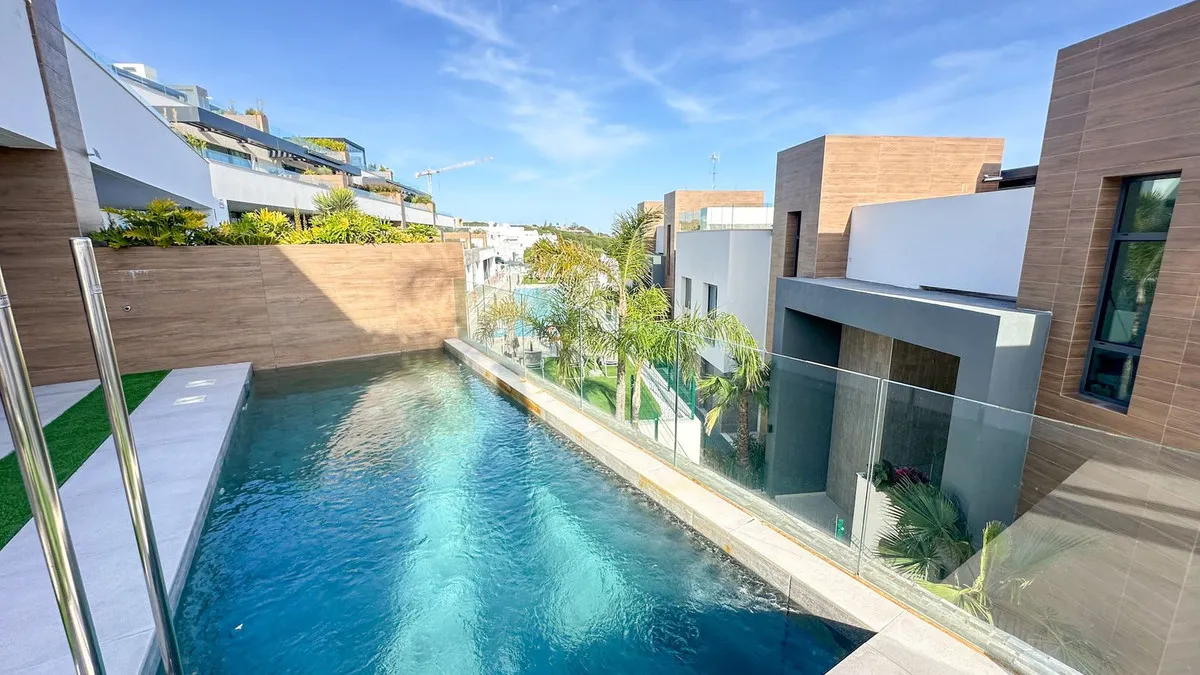 87900db8-ad5d-4147-90f8-f9292b5f2998