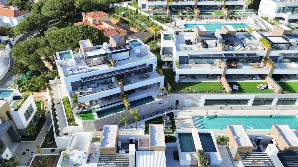 b884d06a-8f14-468b-8923-0bfa56a1ffb8