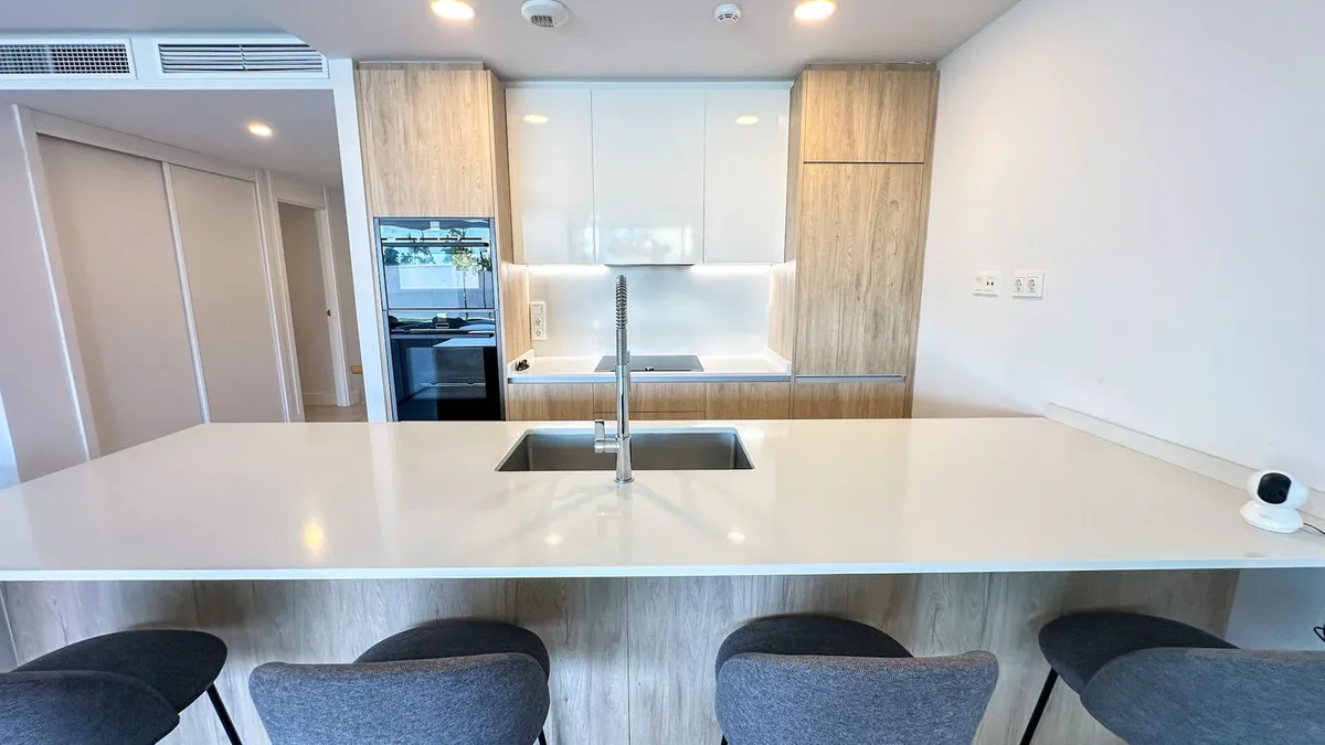 cf6e4ace-50c8-4bdb-9093-fd33509428bf