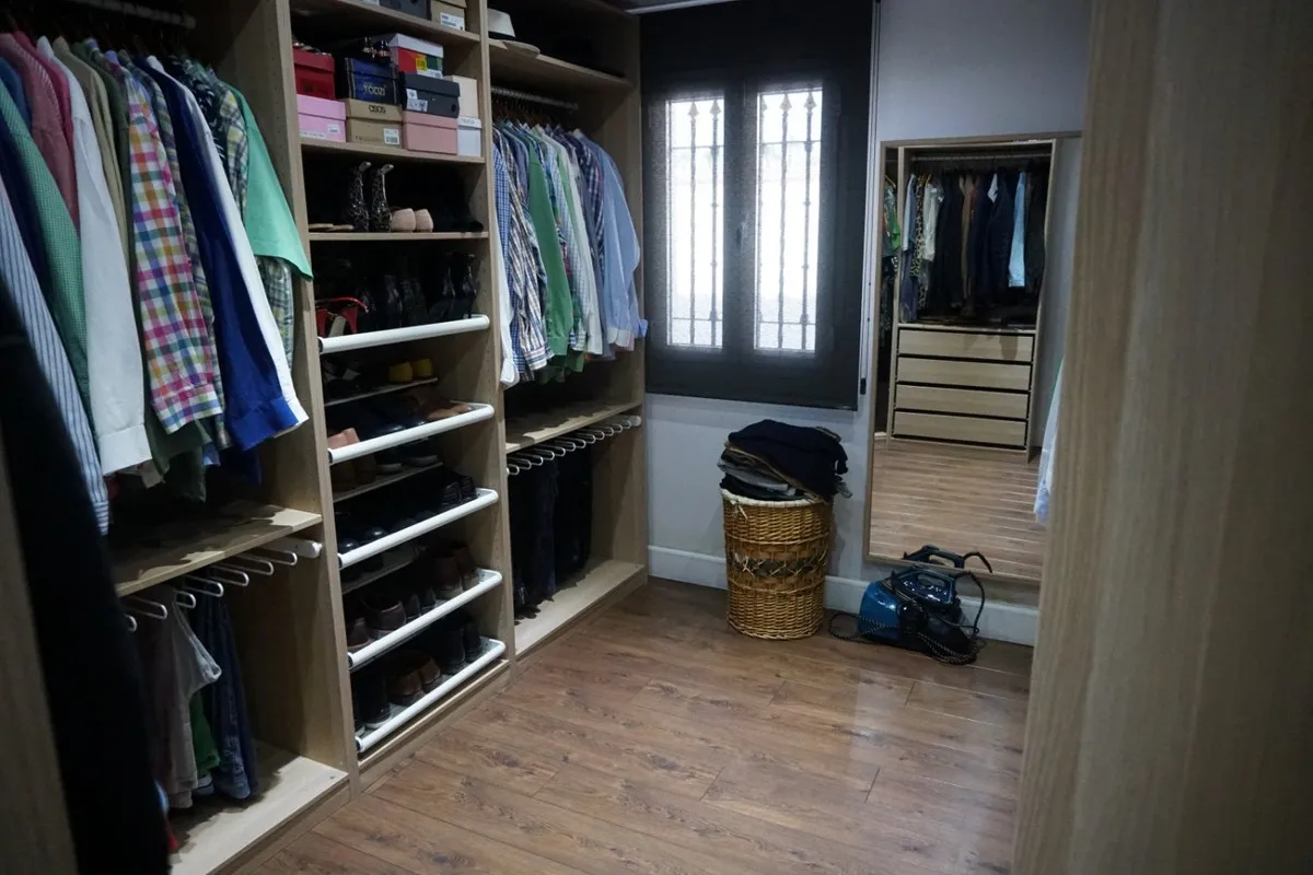 943fa934-9ceb-466f-8468-e674e53b4d3c