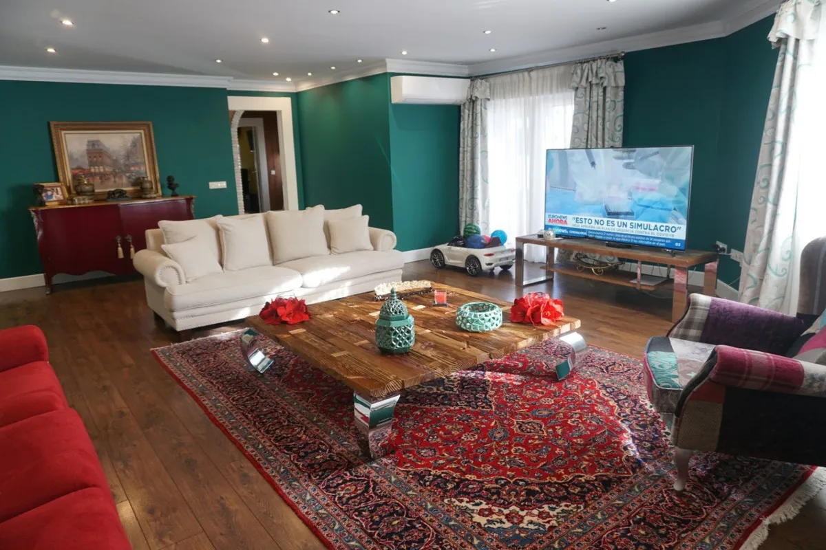 b67750bf-4fc0-4cd7-b3fd-171d7f9ecdb1