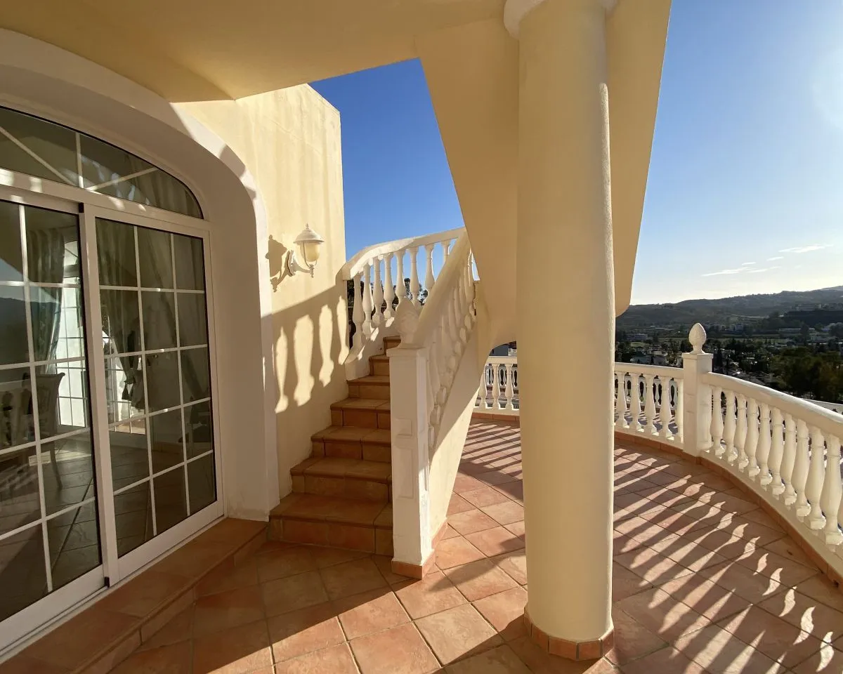 5eadb363-15fa-42d0-acec-a30052060916