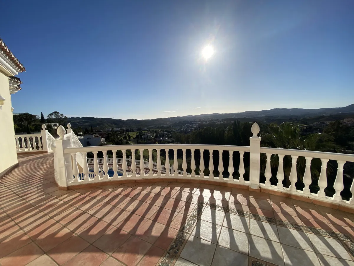 d2876cd3-9e67-4f9e-ac66-8564389d7e0b