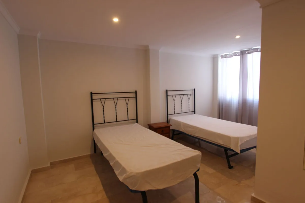 450a88cb-92c1-40d7-9aa0-d0a0f3f2b49d