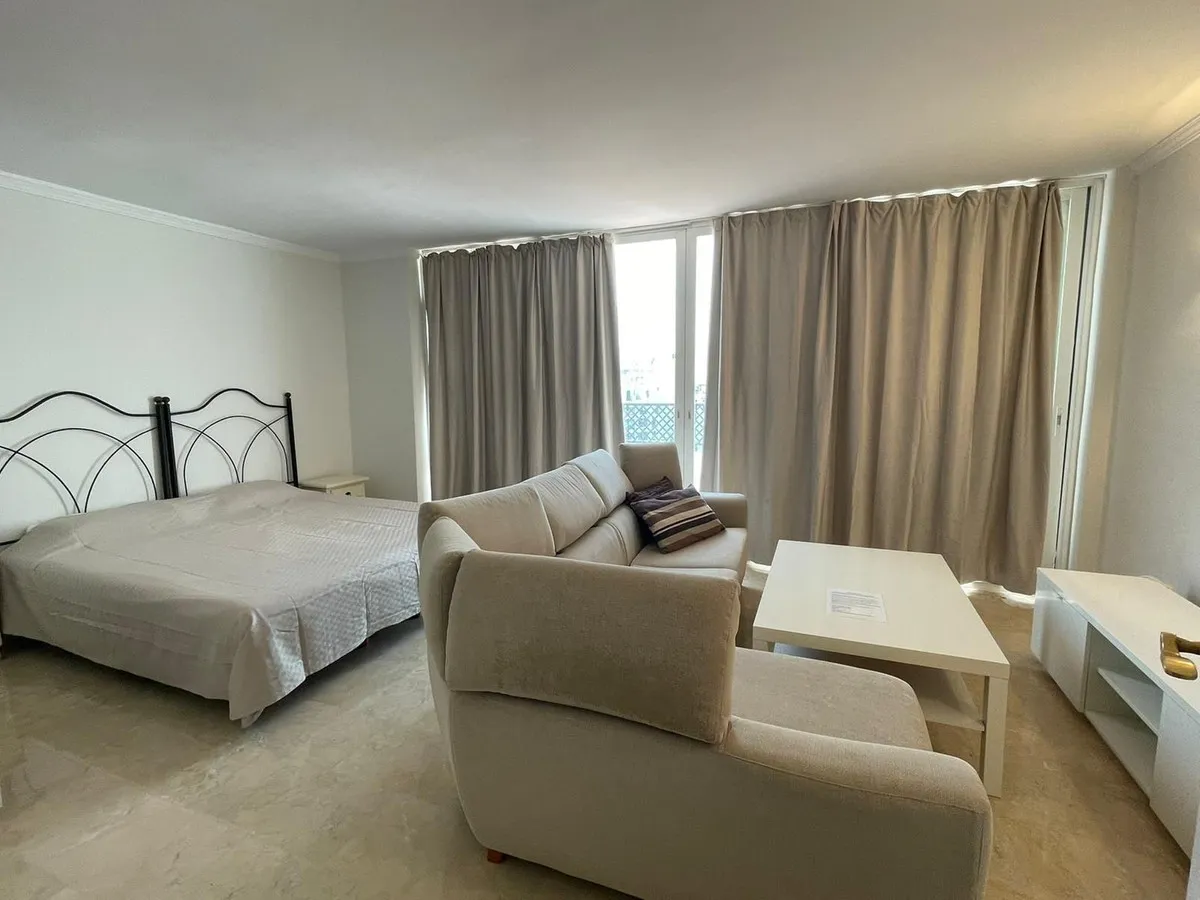 9f811281-f345-4ca2-b6ae-62e0813bf7c9