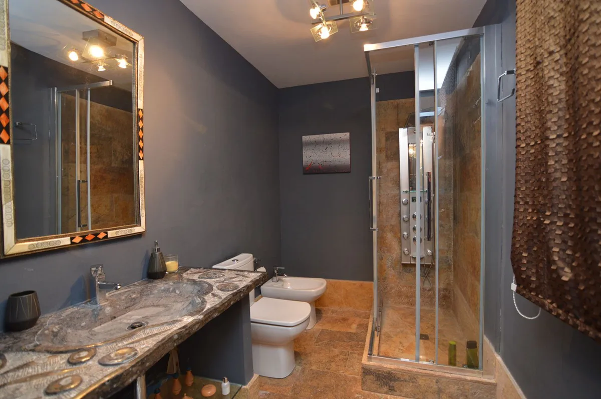 55f0529c-957b-4083-a76b-8b1225959581