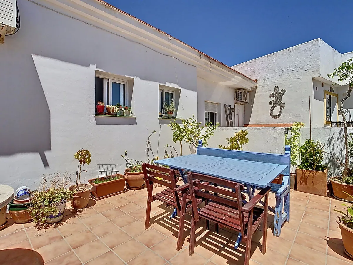 0aa4d07d-b0ea-4fa1-88b9-b09a7ffdee15