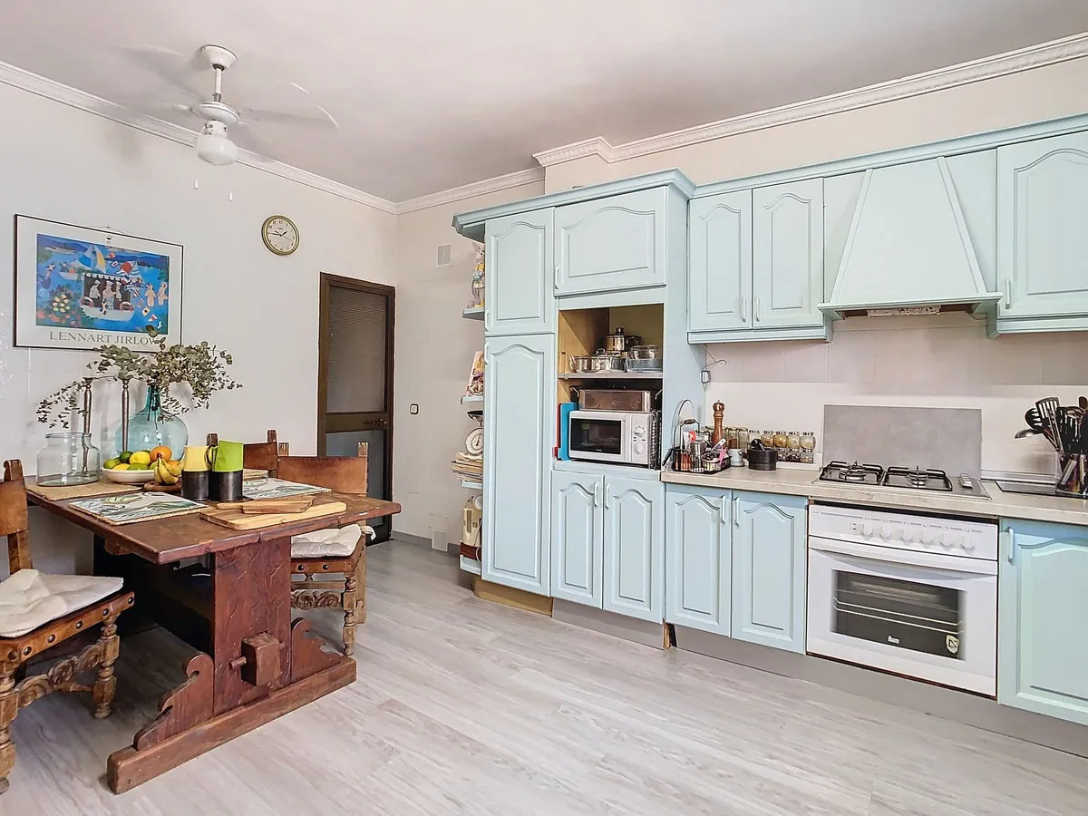 79b8ca80-e704-4c55-9f0f-53f51078f280