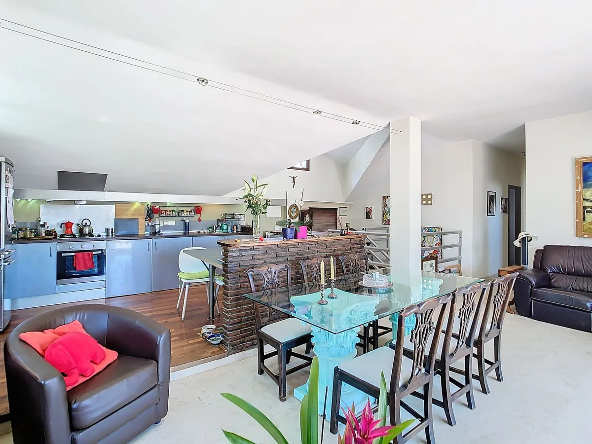 8bff6e36-892e-4522-a006-b88da6d861ce