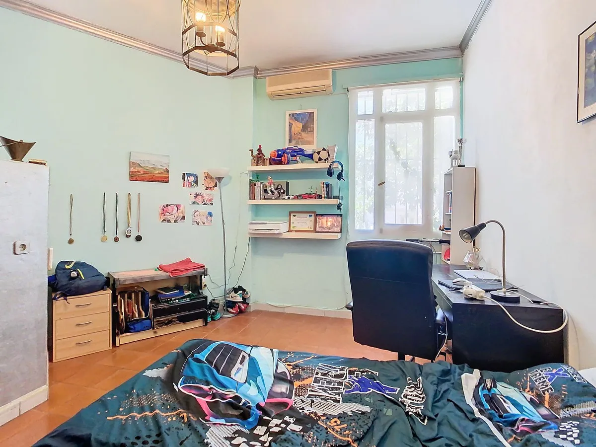 c29e7756-3364-493a-8f06-9cab99650996