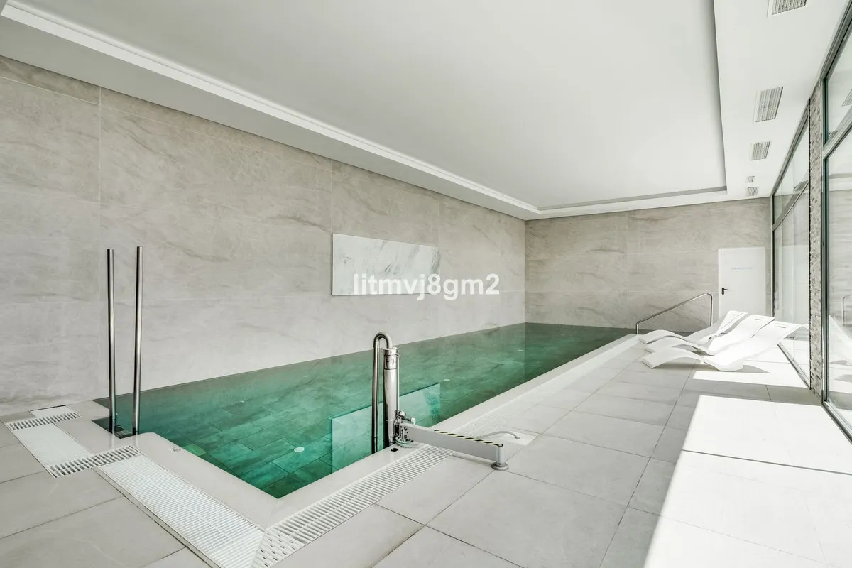 c02650fc-1d92-40d7-a05a-1cbbe5ce0a36