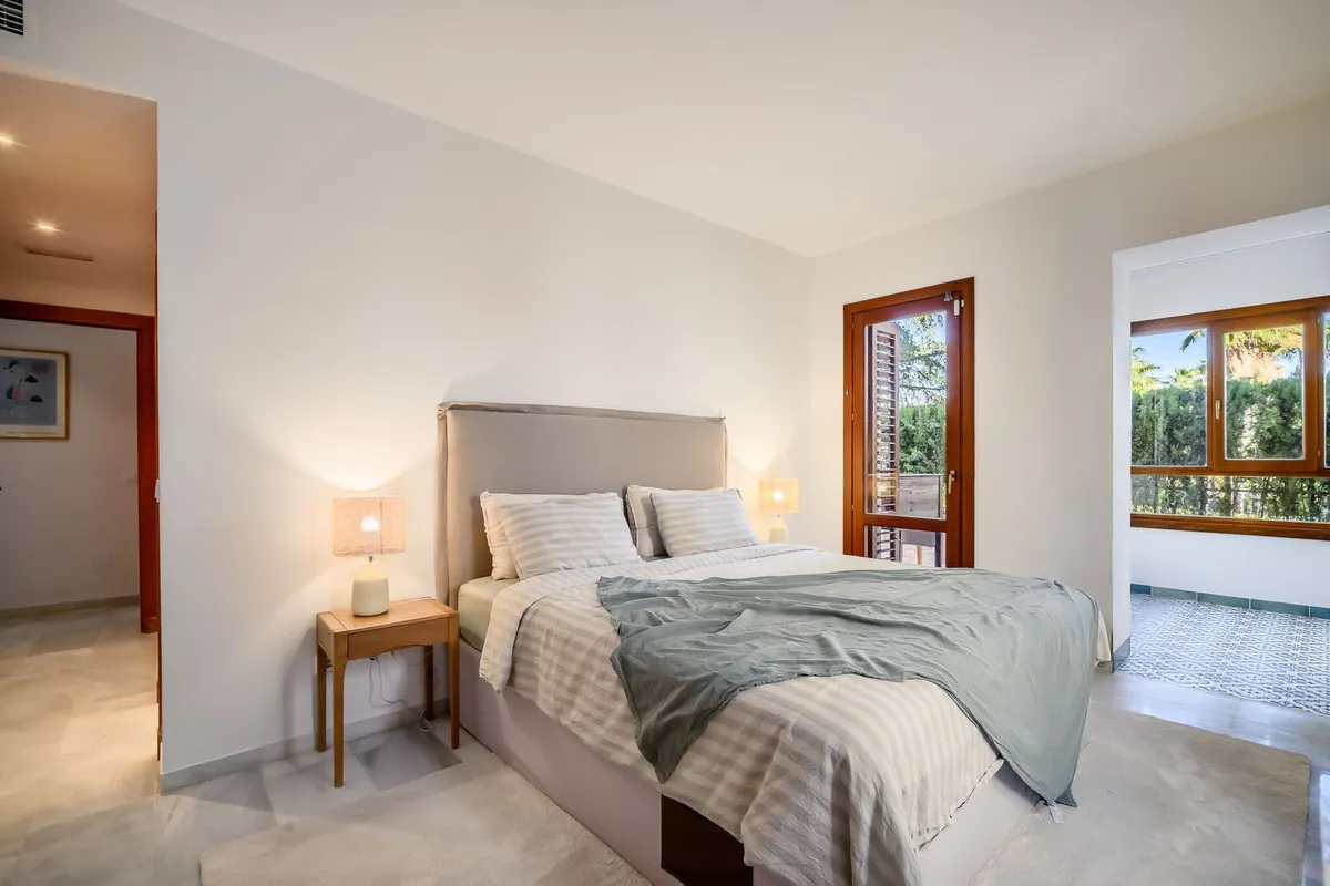 1ad55fd9-63e4-4482-9c5e-b62de85c131e