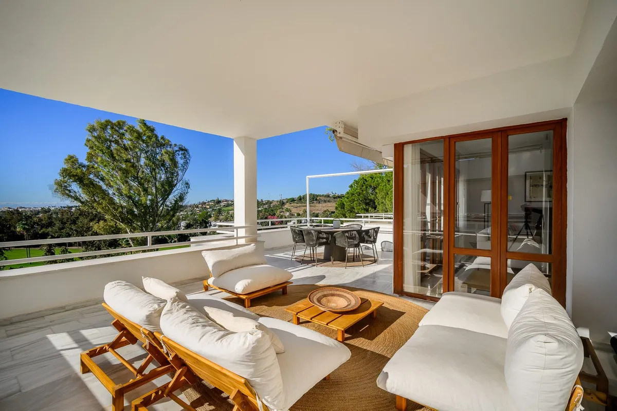 3a4d373a-df02-4309-8bdc-8bf4c2945a19