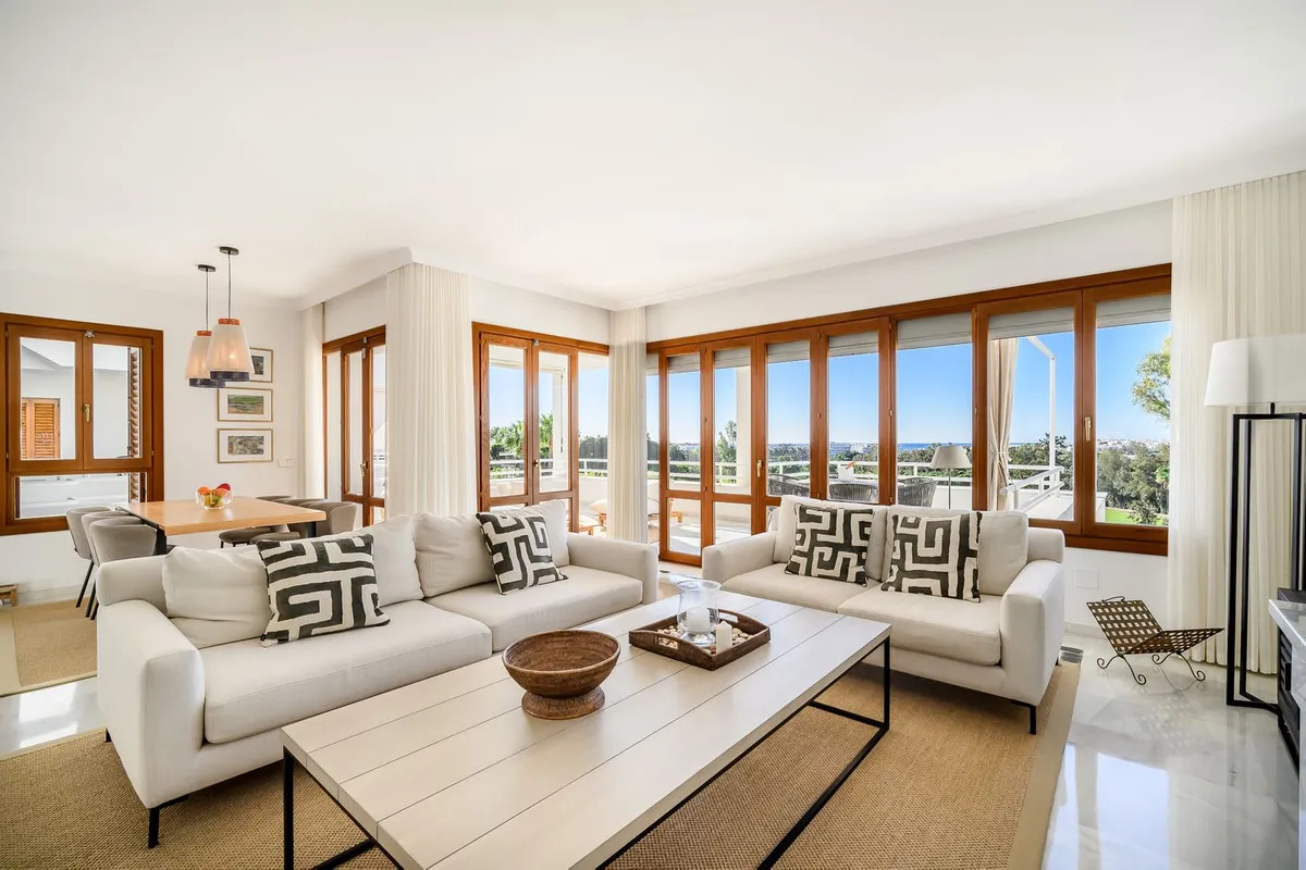 ed69a60a-8990-49aa-9c85-6aa52c3c82bb