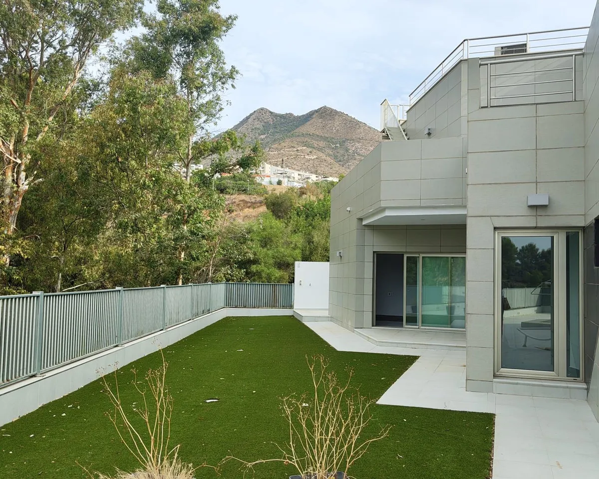 0c95177f-9e95-4dc6-83e6-d5934e1d364a