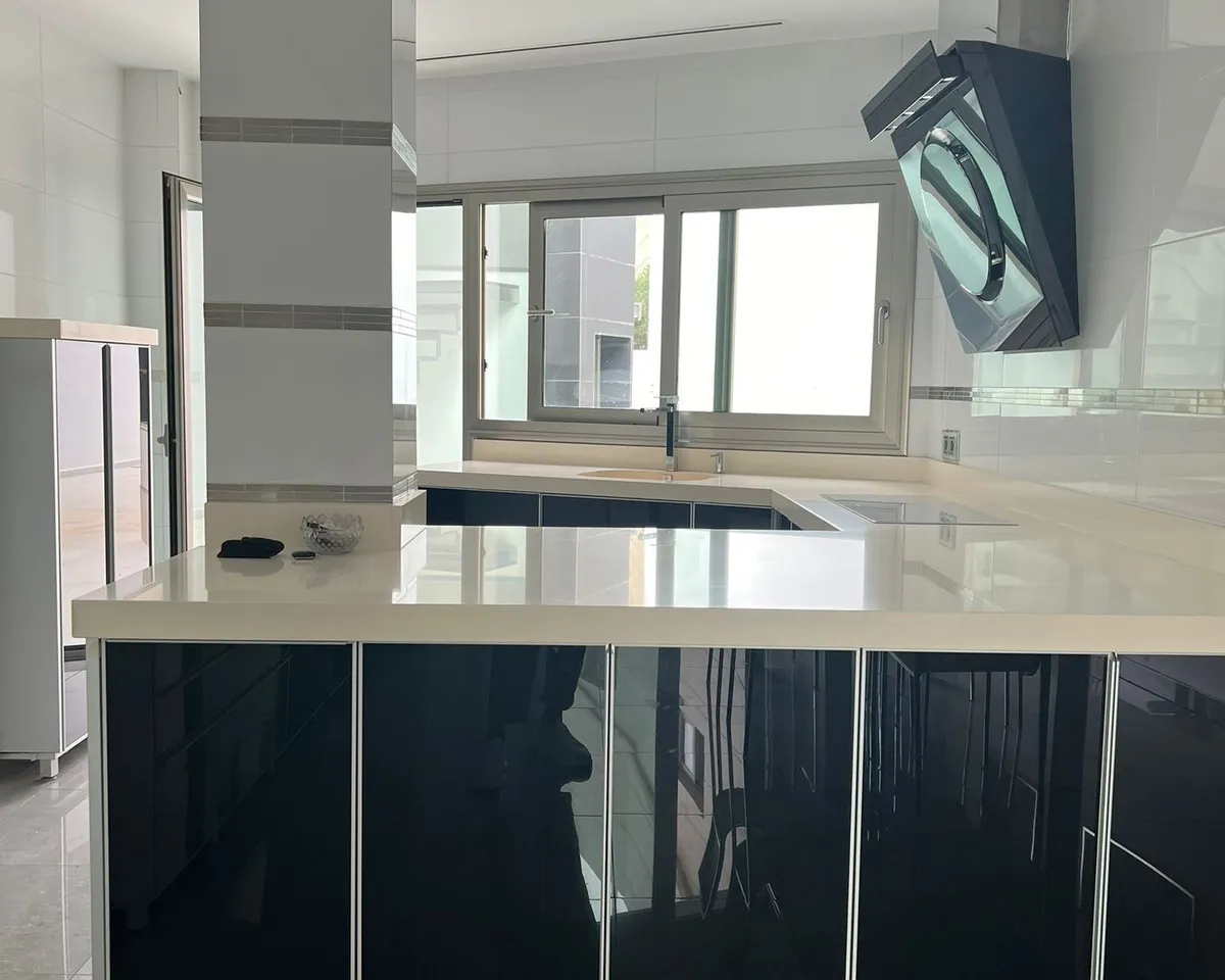 3242354e-0cc6-4c0a-be72-342fc2cf7582