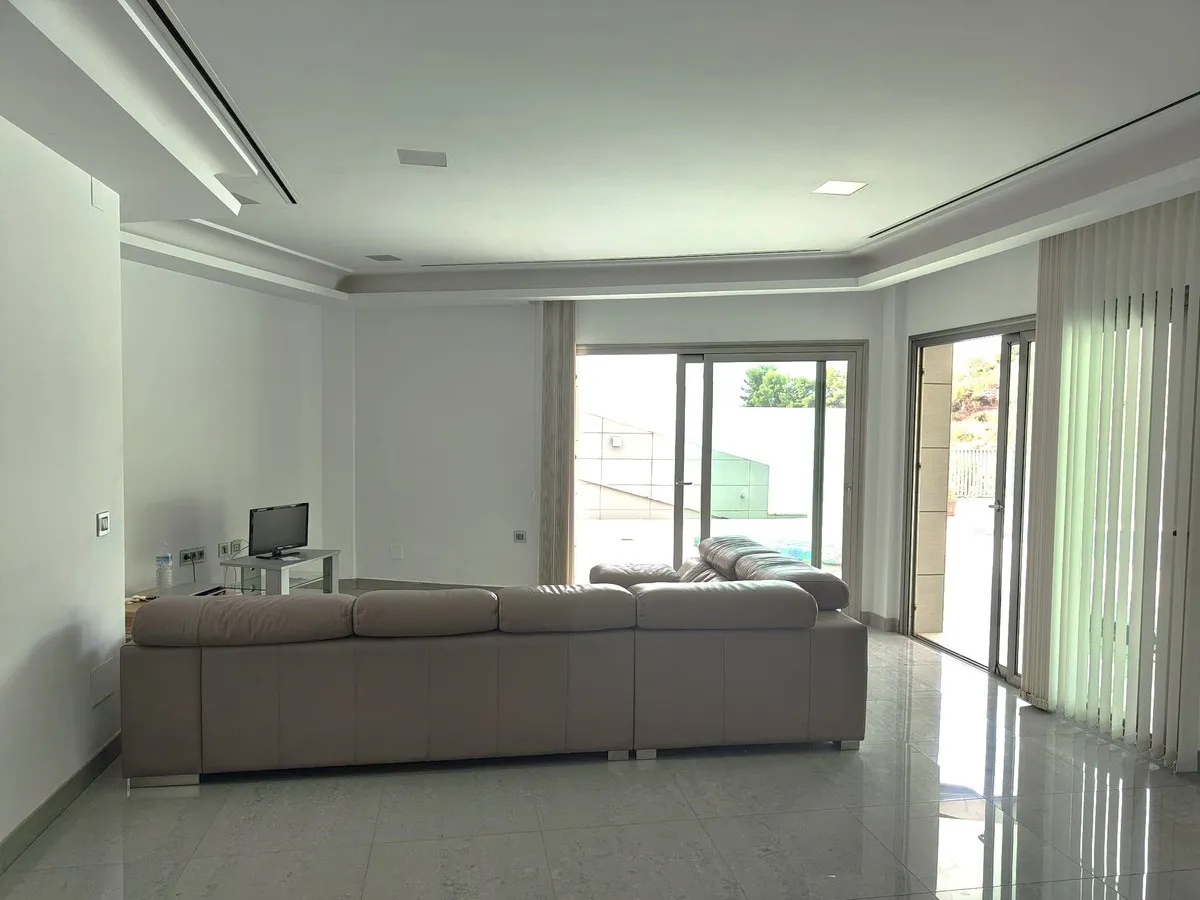 5486b007-c754-4f82-857d-1440dcd5411f