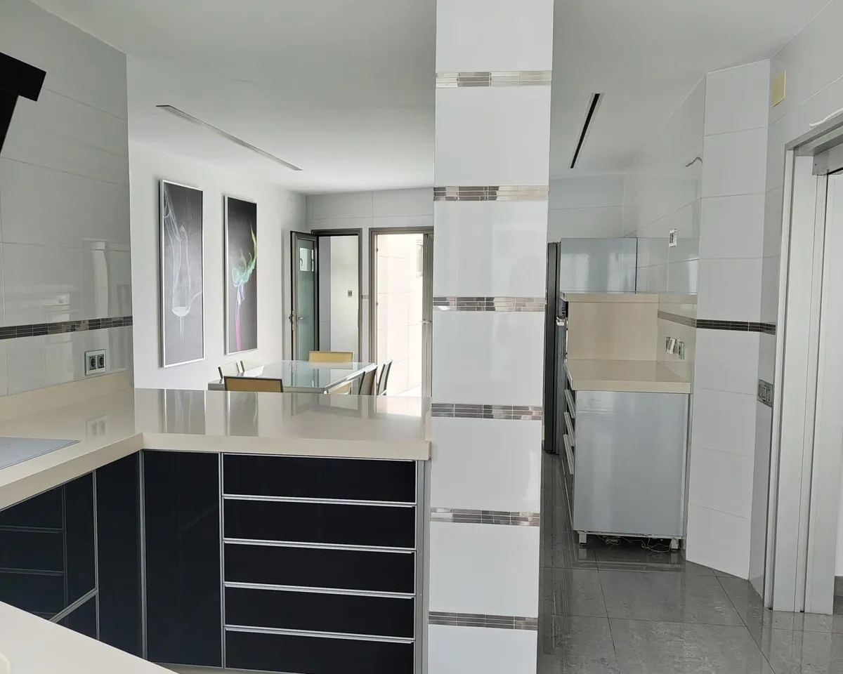 b9d864c6-38d6-4cf5-b87b-8c3bf3f16a3b