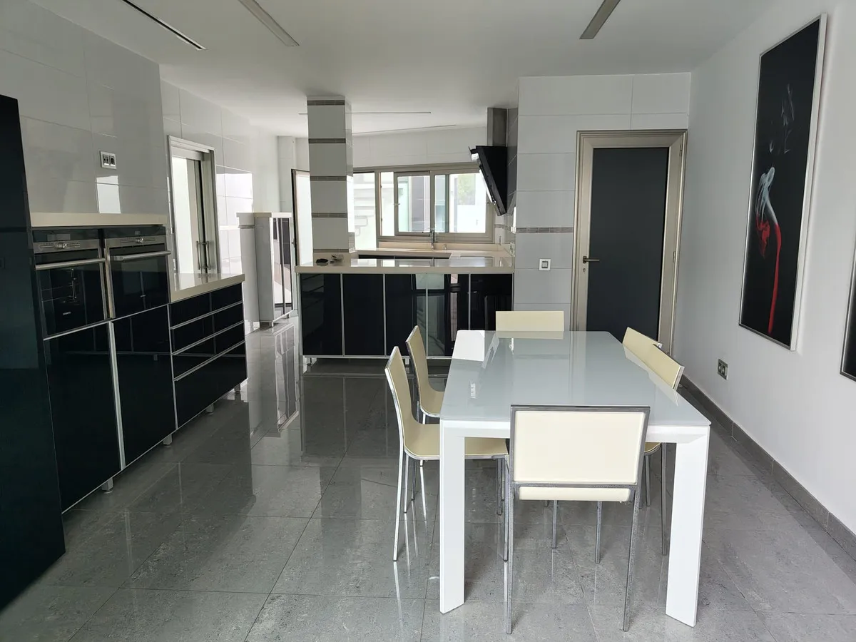 bebfeaf1-76dc-4c07-9c64-6469db5a9521