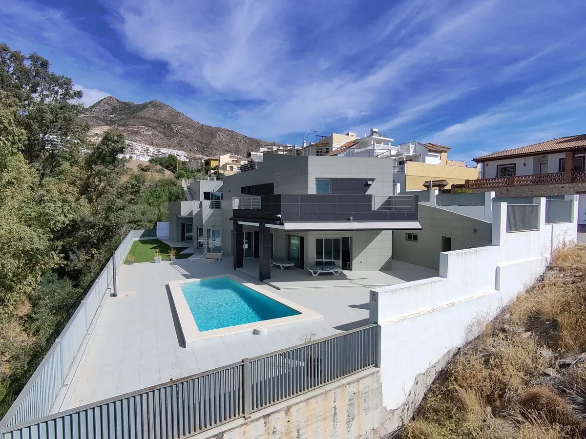 dae362cd-1366-453f-b648-f3e771ba0531