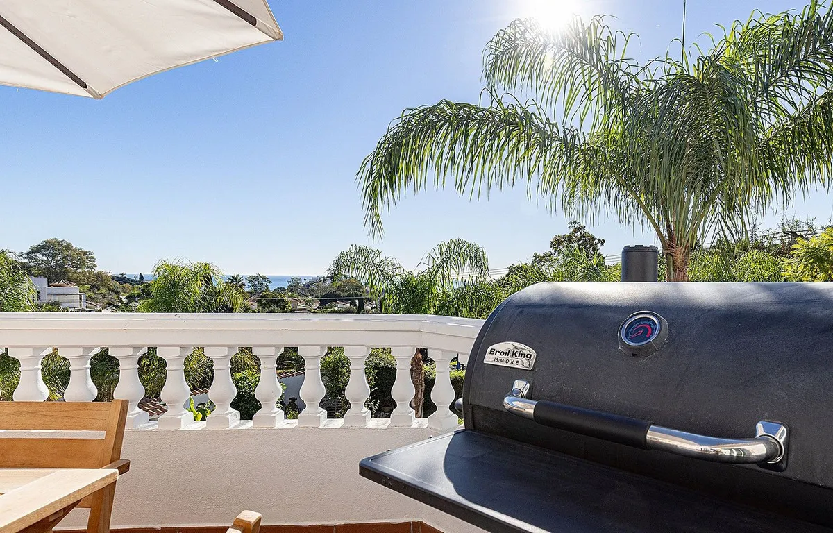 85f802f0-f4b6-438f-83ba-741f52becc24