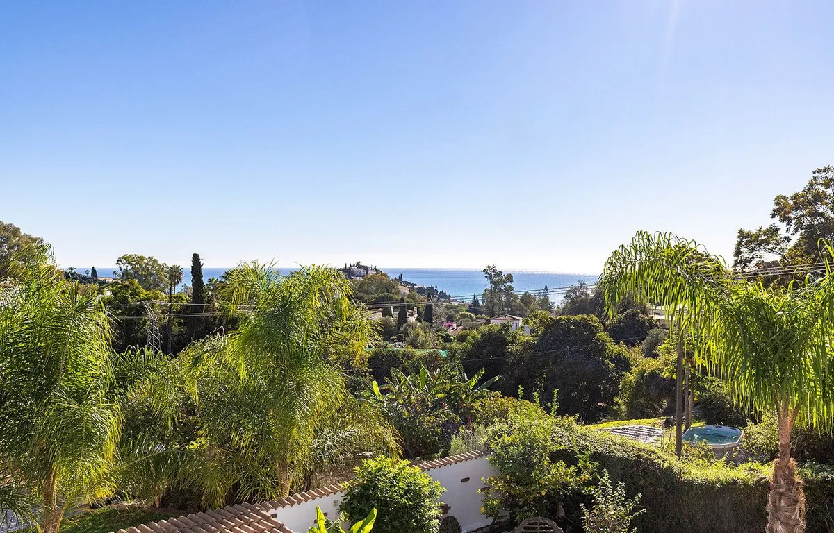 e025d401-a664-4ccd-8ec4-747cd224ef01