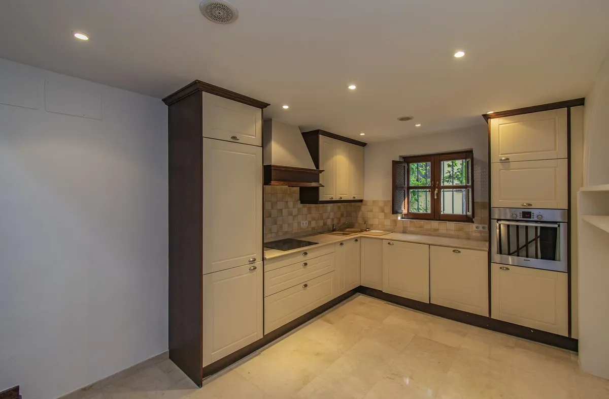 2ce0813b-9658-4f73-8610-4c9ffa22a837