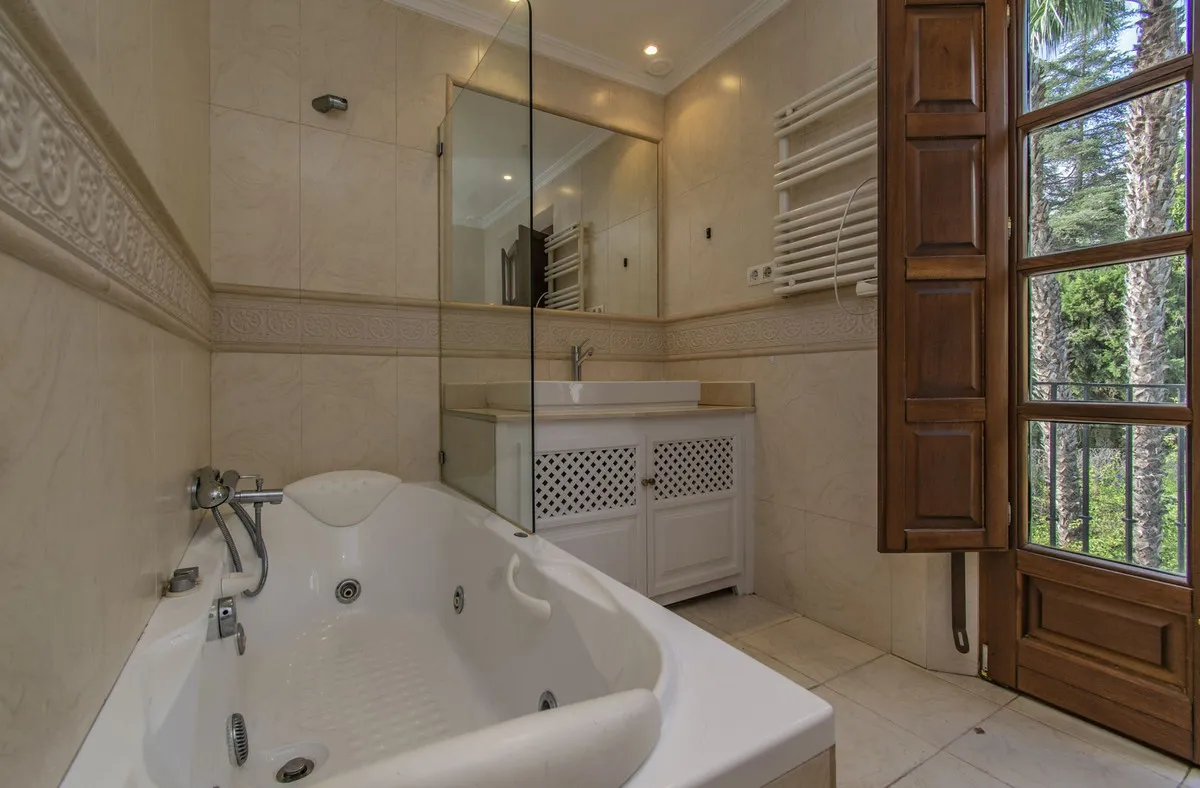 705e335c-4759-47ee-98d2-0cd65fe12a86