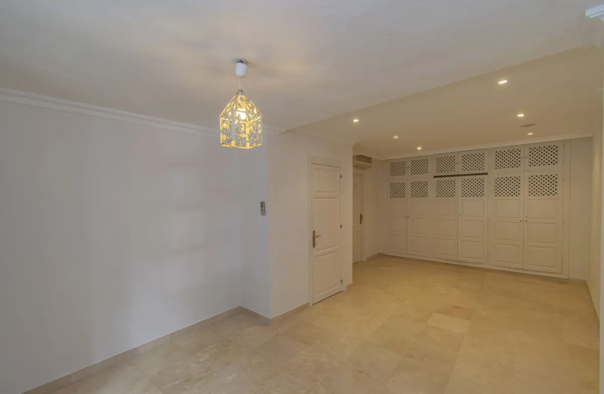 fa06b97a-cad9-4e6d-94fc-2e267c586dc1