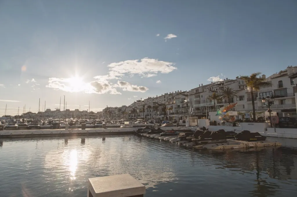 3f482b46-a17c-4a0a-b1aa-a9fcc7a69cfc