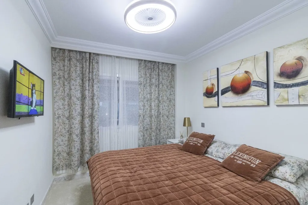 738026d4-70a1-45ea-8d53-276d85d75662