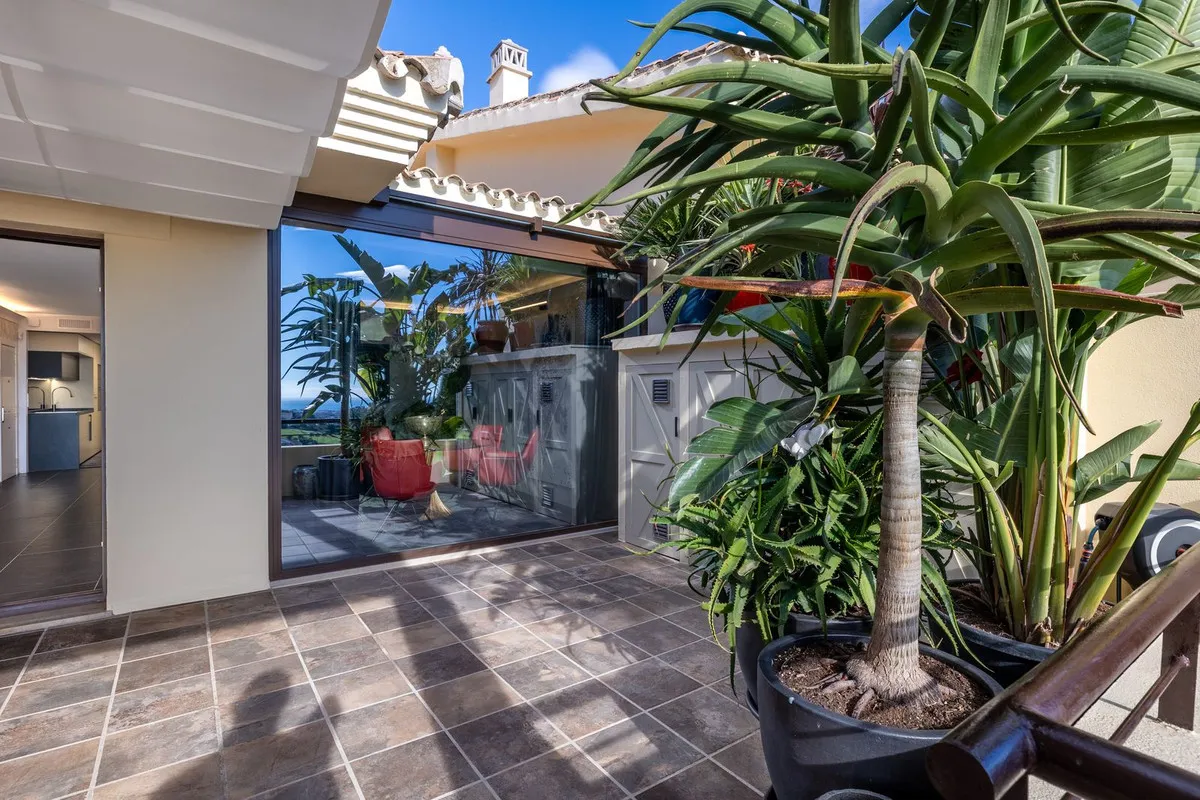 20603e06-e56f-46c8-884a-fe2b1209f7aa