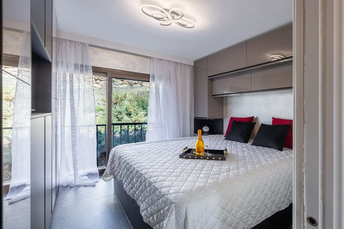 6d84f30e-8cd9-4711-b5b0-87cfcd0007f4