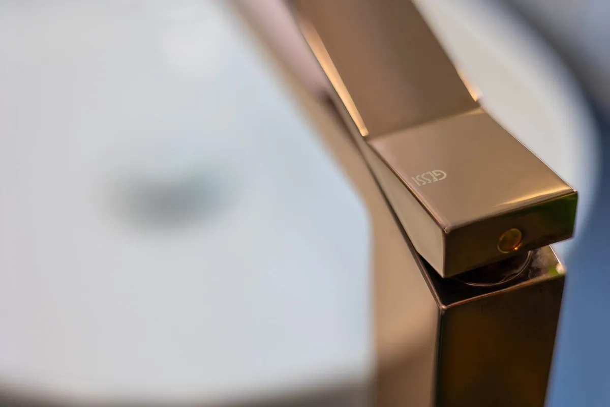 d224299e-f439-4930-bb05-6a883ca2f6eb