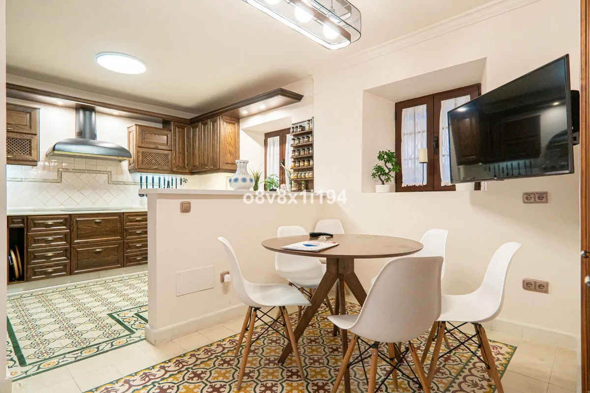 dfef6ed4-6cea-4162-8141-74fb853e4a87