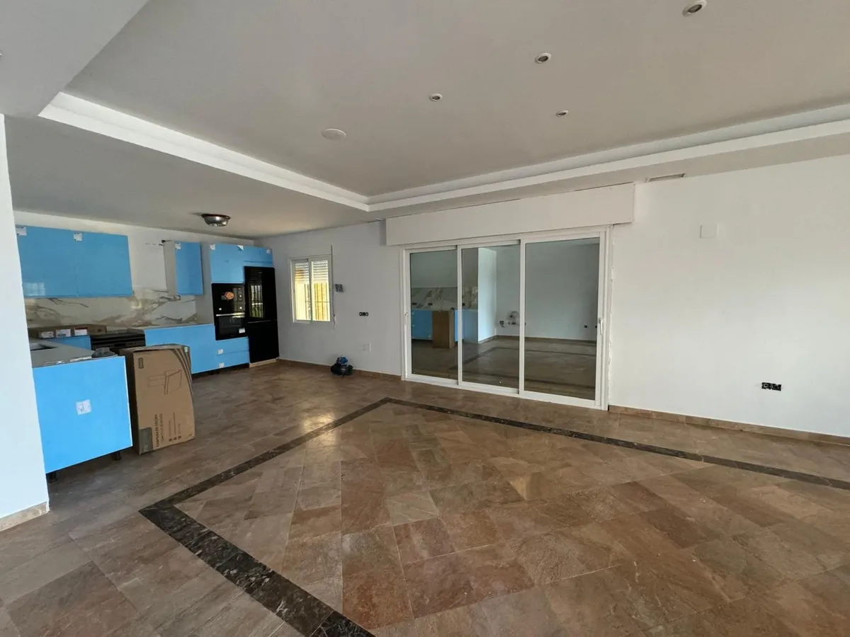 7b8a5cc0-00cd-4e7e-9319-e3e47c94610a