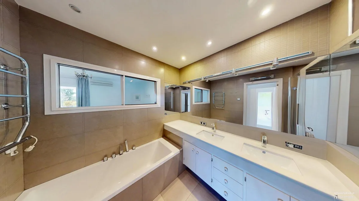 91823d24-2b24-464b-8367-c341a93f8c6e