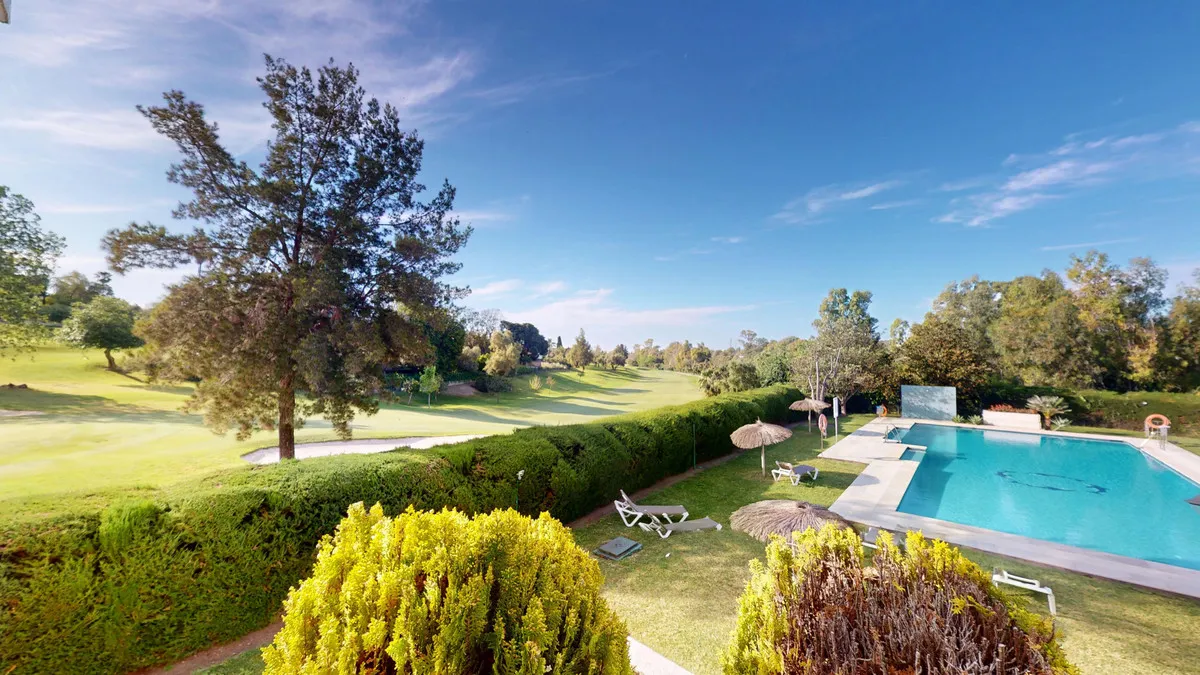 c141b366-83aa-4713-9d4d-32ca856ff623