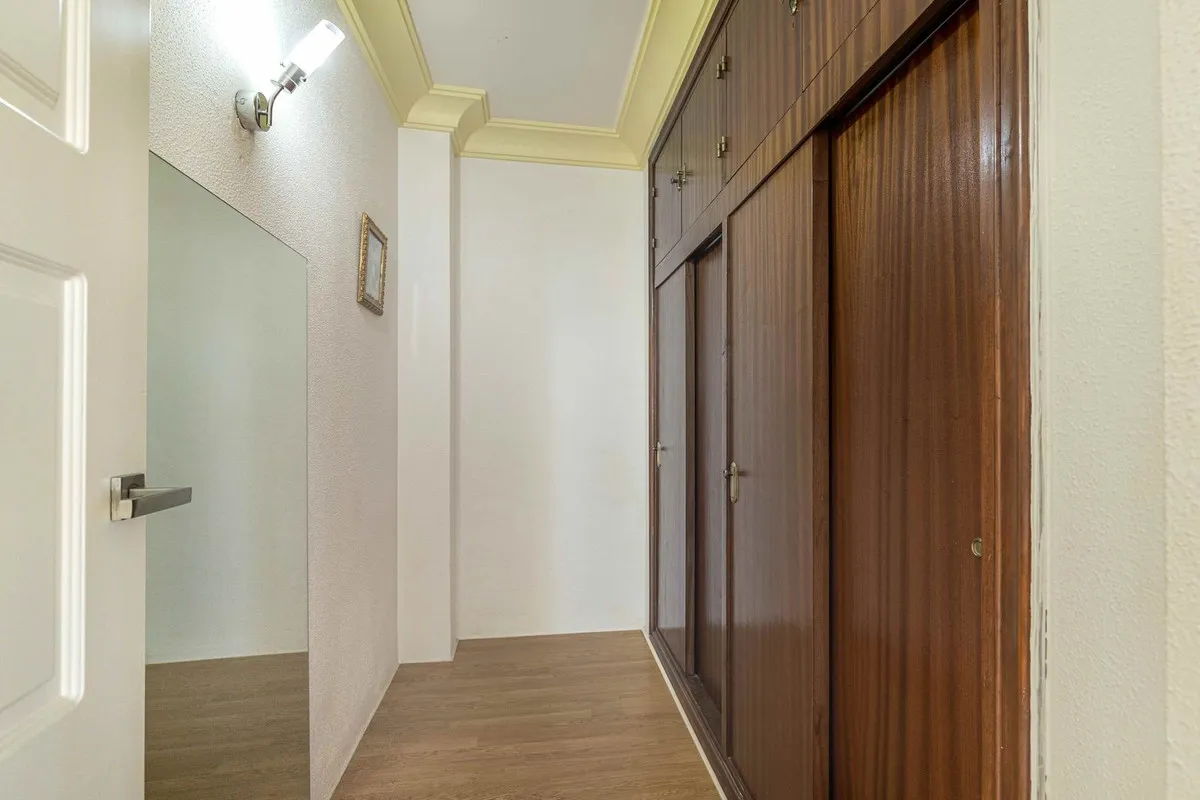 576b8ada-fabd-4260-9ed6-d9f69a5e8a7f